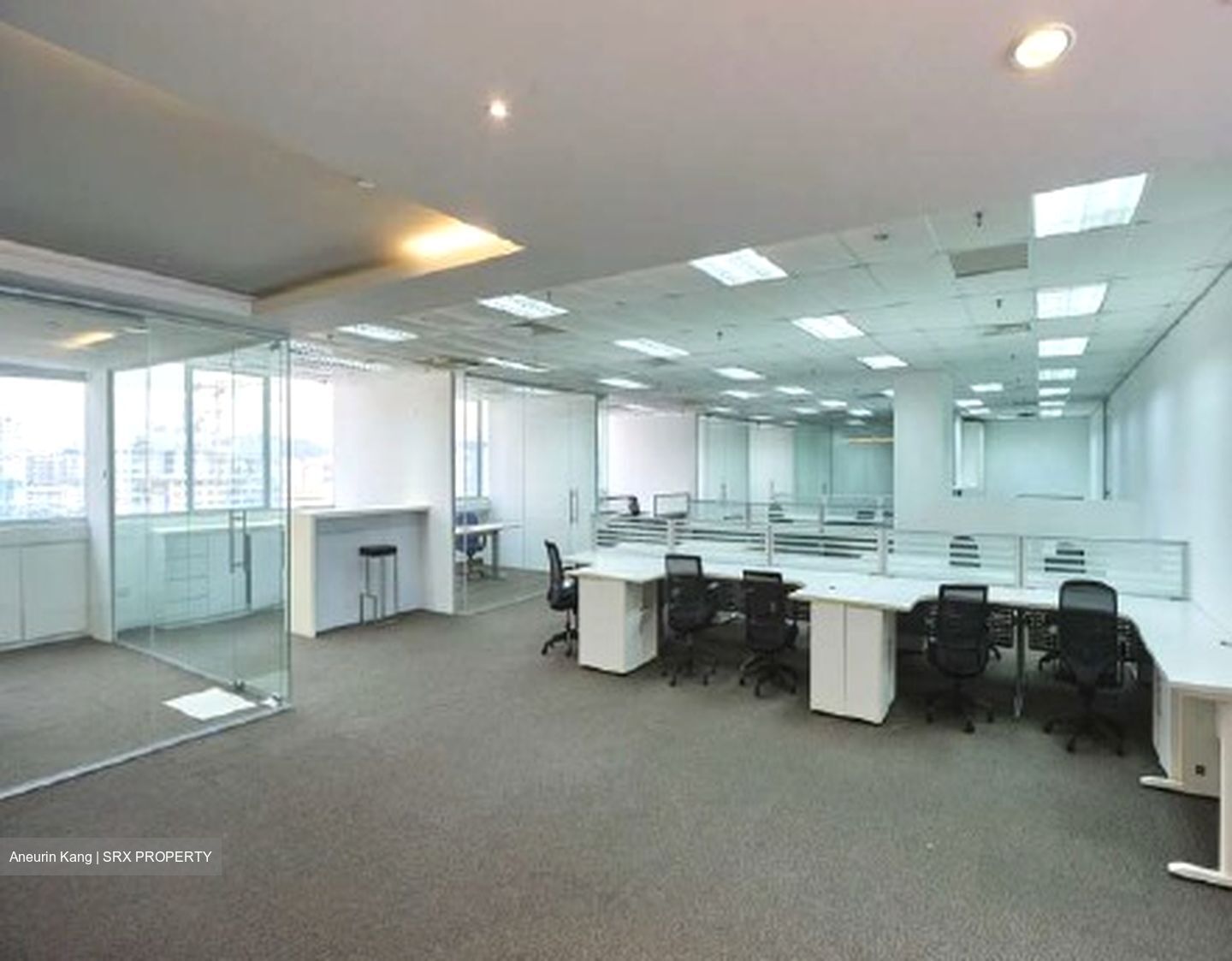 Toh Guan Road (D22), Retail #552612831